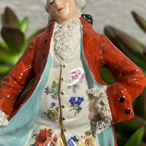 PAIR COLONIAL CAPODIMONTE COUPLE BOY GIRL DOVE FLOWERS,DRESDEN LACE - Picture 9 of 12